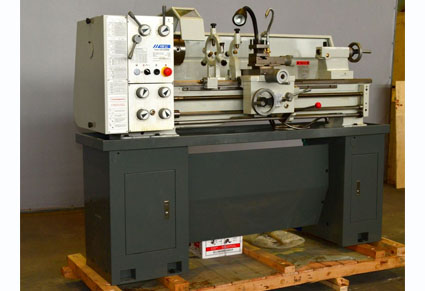 Токарный станок по металлу FDB Maschinen Turner 320x1000WM